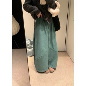 <span class=keywords><strong>Pantaloni</strong></span> da <span class=keywords><strong>donna</strong></span> <span class=keywords><strong>a</strong></span> gamba larga in <span class=keywords><strong>velluto</strong></span> <span class=keywords><strong>a</strong></span> <span class=keywords><strong>coste</strong></span> spesso, stile retrò, eleganti e casual, nuova collezione Primavera 2026 - Vendita all'ingrosso - Product Image 4