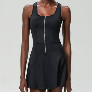 Ensemble confortable de jupe de tennis de Yoga de luxe One Pieces Zip Design pour femmes Ensembles de robe d'entraînement de <span class=keywords><strong>golf</strong></span> et de fitness pour femmes - Product Image 3