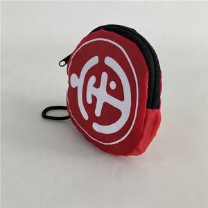 Mango mediano (30-50cm) <span class=keywords><strong>Mini</strong></span> bolsa de compras <span class=keywords><strong>Nylon</strong></span> reciclado pesado con patrón de letras Bolsas de compras plegables elegantes - Product Image 3