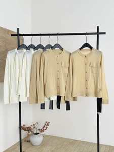 Cárdigan de Punto con Forro de Lana, Elegante y Moderno, con Cierre de Cordones, para <span class=keywords><strong>Mujer</strong></span>, para Usar Debajo de un Abrigo Dos en Uno, Primavera 2026 - Product Image 4