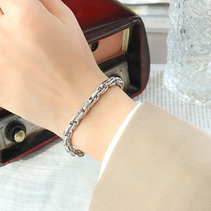 Elegante Simple 18K Chapado en oro Pulsera de cadena de acero inoxidable Chunky para mujeres-Pulseras de encanto de moda Regalo perfecto - Product Image 6