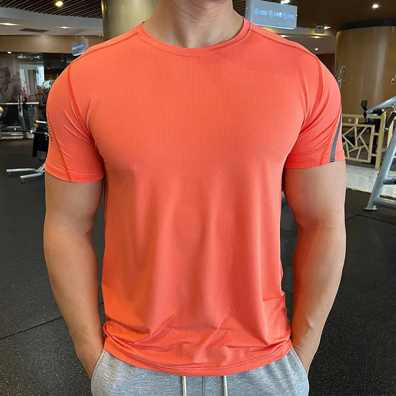 Soft Men T Shirts Quick Dry Sweat-wicking Crew Neck T Shirts Athletic Running Gym Workout Sports Slim Fit Tops Shirt Sports