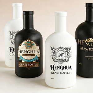 Venta Caliente: Botellas de Vidrio Vacías Redondas Esmeriladas Transparentes/Negras de 100ml, 200ml, 375ml, 500ml, 750ml y <span class=keywords><strong>1L</strong></span> para Licor, Vodka, Ron, Brandy, Ginebra con Tapón de Corcho - Product Image 3