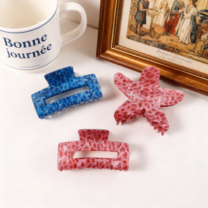 Gorese Schmuck Texturierter Leoparden-Stern-Wellen-Haarclip im koreanischen Stil, einzigartiger Allrounder aus PVC-Material, handgefertigte Haarspange, Haarklammer - Product Image 5