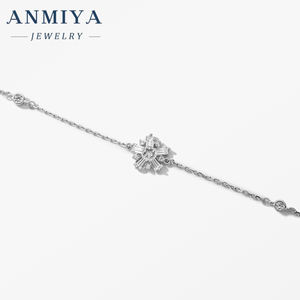Anmiya <span class=keywords><strong>เครื่องประดับ</strong></span>แสนสวยสร้อยข้อมือเงินลายเกล็ดหิมะ925แวววาวและโซ่คล้องมือสไตล์อินเทรนด์ทำจากเพทาย<span class=keywords><strong>สั่ง</strong></span>ทำได้ - Product Image 4