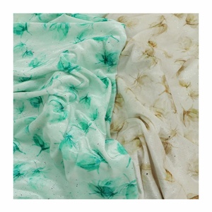 Tela de terciopelo con estampado digital de poliéster spandex con tela de pana de terciopelo brillante para vestido de mujer - Product Image 1