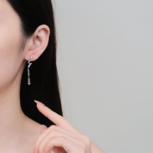<strong>Wholesale</strong> Tassels Iced Out D Color Moissanite Earrings 925 Sterling Silver 0.63Carat Moissanite Drop Earrings for Women Wedding - Product Image 5