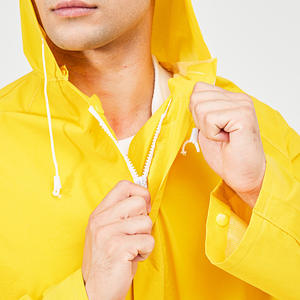 เสื้อกันฝนสีเขียวทหารสีเหลือง สำหรับ 1 คน สำหรับเดินทางกลางแจ้ง ชุดกันฝนกันน้ำ ขนาดผู้ใหญ่ - Product Image 1