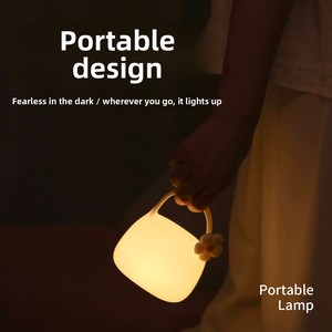 Lampe de chevet portable à design de dessin animé activée par le toucher pour mères et bébés, lampe d'allaitement, lampe de chevet pour enfants, lampe à intensité réglable - Product Image 3
