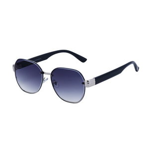 Lunettes de soleil personnalisées pour femmes, monture carrée, verres PC noirs, protection UV400, style Instagram, effet amincissant, mode urbaine - Product Image 2