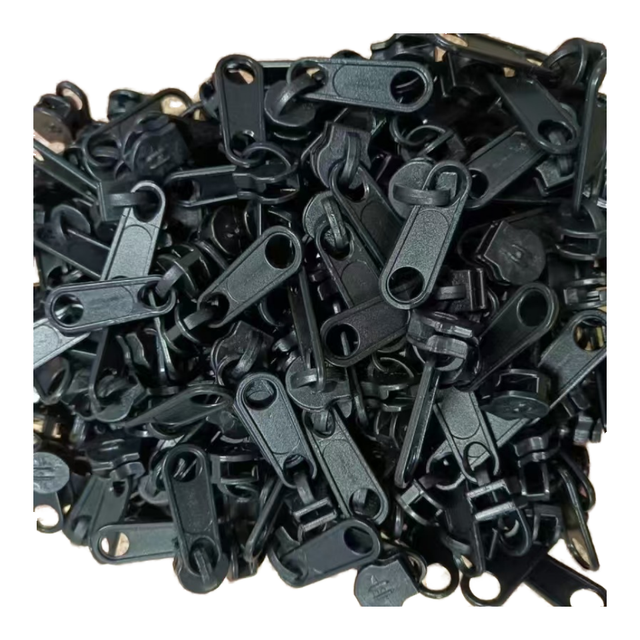 Wholesale yet Brand 7# Black White Auto Lock Nickel-Free Nylon Slider Zipper Puller Custom Zipper Head Plastic