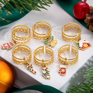 แหวนเปิดลายการ์ตูนคริสต์มาสชุบทองพร้อมจี้สำหรับผู้หญิง ของขวัญเครื่องประดับ - Product Image 1