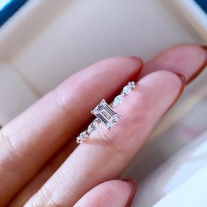 Modèles <span class=keywords><strong>Netflix</strong></span> S925 argent sterling carré diamant forme oeil de cheval simulation bague en diamant mode féminine cent avec quotidien - Product Image 1