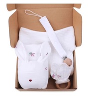 Coffret Cadeau de Naissance Bébé en Coton Interlock 5 Pièces Printemps, avec Couverture et Bavoirs en Mousseline