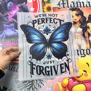 Transfert DTF Papillon Bleu <span class=keywords><strong>Nous</strong></span> <span class=keywords><strong>ne</strong></span> <span class=keywords><strong>sommes</strong></span> <span class=keywords><strong>pas</strong></span> parfaits, <span class=keywords><strong>nous</strong></span> <span class=keywords><strong>sommes</strong></span> simplement pardonnés |   Transferts thermiques de motifs religieux chrétiens en gros - Product Image 1