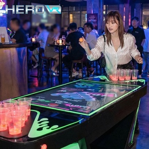 Table de beer pong commerciale HEROVR avec système de notation automatique, écran LED, design modulaire en acier inoxydable, mobile - Product Image 1