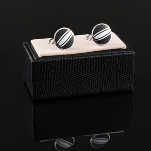 ファッション エレガント ヴィンテージ ラウンドメタル ブラックエナメル ストライプ メンズ カフスボタン - Product Image 6