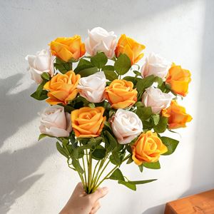 ช่อดอกกุหลาบประดิษฐ์ CallaFloral กลีบดอกทำจากโพลีเอสเตอร์ สำหรับตกแต่งงานแต่งงานในร่ม - Product Image 1