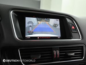 Audi Q5 Diesel SUV d'occasion à faible kilométrage, automatique, Quattro AWD, excellent état, performances fiables, SUV prêt à être expédié - Product Image 4