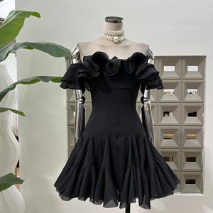 Pétales à volants doux <span class=keywords><strong>Robe</strong></span> <span class=keywords><strong>courte</strong></span> de fée de couleur unie à une épaule avec niche de taille Soirée à la mode Tempérament élégant - Product Image 1