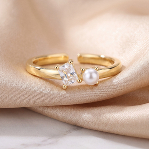 Fashion Jewelry: <b>Gold</b>-Plated Copper Shell Pearl <b>Ring</b>—Adjustable Open-Band Best-Selling Women's <b>Ring</b> - Product Image 4