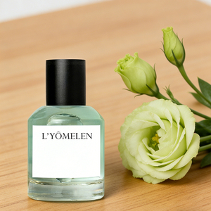 Parfum unisexe longue tenue 12-24 heures, écologique, floral, fruité, boisé, vétiver, fumé, terreux, en spray - Product Image 1