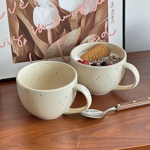 Nouveau produit en promotion : Tasse en céramique blanche unie en grès, personnalisable, en porcelaine économique, écologique, compatible lave-vaisselle et micro-ondes - Product Image 5