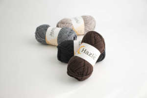 Fil à crocheter YARNA Hazle (100g) – Fil artisanal audacieux, durable, luxueux, léger, pour tissage, fibres naturelles vives et durables - Product Image 6