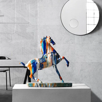 Étagère créative pour salon, sculpture d'art animalier coloré, statue de cheval en résine, décoration d'intérieur