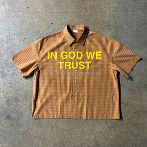 Chemises personnalisées streetwear à carreaux pour hommes, impression sérigraphique, manches courtes, coupe ample, boutonnées, pour l'été - Product Image 3