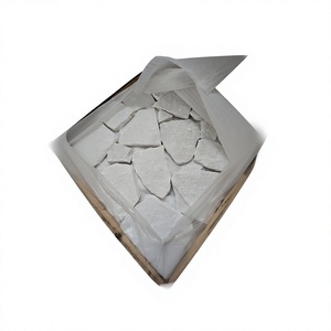 Mármol Fluorescente Blanco Brillante con Características Ignífugas e Impermeables para Revestimiento de Paredes Modernas, Decoración de Interiores y Exteriores - Product Image 1