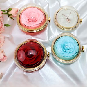 Contenitore di gioielli in acrilico rotondo di lusso con fiori di Rose conservati in cupola di vetro regalo romantico per il suo compleanno di <span class=keywords><strong>San</strong></span> <span class=keywords><strong>Valentino</strong></span> - Product Image 1