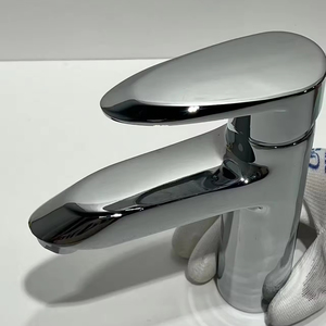 Grifo <span class=keywords><strong>de</strong></span> lavabo Válvula Cartucho Estilo Aleación <span class=keywords><strong>de</strong></span> zinc Montado en cubierta Orificio único Cerámica Moderna 35MM Latón Español Apartamento contemporáneo - Product Image 1