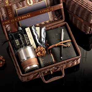 Cadeaux de luxe <span class=keywords><strong>pour</strong></span> hommes, ensemble <span class=keywords><strong>cadeau</strong></span> <span class=keywords><strong>pour</strong></span> la fête des pères, <span class=keywords><strong>panier</strong></span>-<span class=keywords><strong>cadeau</strong></span> avec gobelet isotherme et bougie parfumée <span class=keywords><strong>pour</strong></span> mariage et Saint-Valentin - Product Image 3