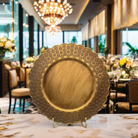 Plaque de charge ronde en or moderne de 13 pouces en gros pour les mariages, les restaurants, la maison, le matériau PP-Motif élégant Design Parties