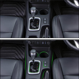 JOP4X4 Couvercle et panneau de changement de vitesse en fibre de carbone ABS pour décoration intérieure de voiture de luxe Hilux 2022 LHD/RHD - Product Image 5