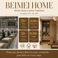 Armoire sur mesure intégrée style Japandi, panneau blanc, étagère ouverte en chêne, affichage LED, panneau perforé mural, fabrication OEM personnalisée pour toute la maison