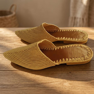 Handmade Anti-Slippery Breathable Raffia Outdoor Slipper for Women and Girls - Product Image 5