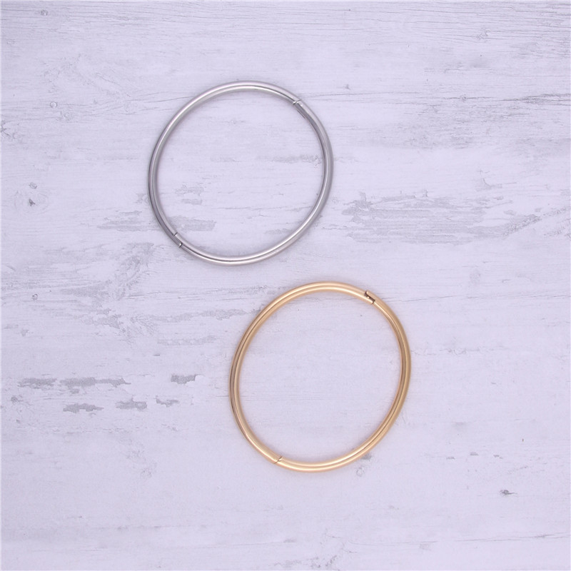 bangle resin gold