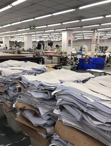 Camiseta <span class=keywords><strong>de</strong></span> Fútbol Personalizada para Hombre, Modelo Marsella 26/27, Diseño <span class=keywords><strong>de</strong></span> Mármol Rojo, Transpirable, <span class=keywords><strong>de</strong></span> Secado Rápido, 100% Poliéster, Cuello Redondo, Uniforme <span class=keywords><strong>de</strong></span> Entrenamiento - Product Image 3