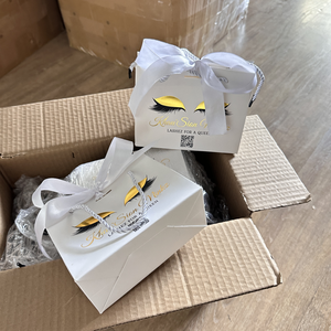 Emballage en carton boutique en tissu personnalisé de marque sac cadeau en papier rose <span class=keywords><strong>bon</strong></span> <span class=keywords><strong>marché</strong></span> mat avec votre propre logo pour les petites entreprises - Product Image 2