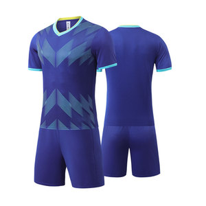 Uniformes de Fútbol Deportivos de Invierno al por Mayor, Camisetas de Fútbol Personalizadas, 100% Poliéster Transpirable, Logotipo Individual Personalizado para Club - Product Image 2
