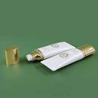 Tube de crème solaire BB de 50 ml avec tête de pompe, tube de crème portable.