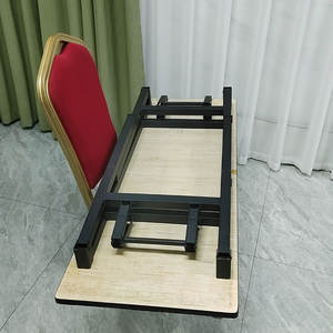 Table de conférence pliante simple et commerciale pour la formation et le bureau - Product Image 4