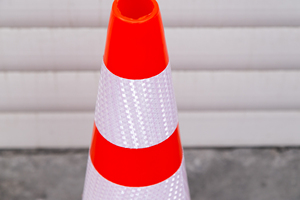 12 <span class=keywords><strong>Cones</strong></span> flexíveis do tráfego do cone de segurança rodoviária do PVC da polegada 30cm com listra reflexiva - Product Image 3