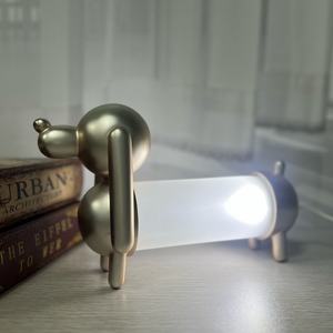 Lampada da Tavolo USB LED a Forma di Cucciolo, Luce Notturna Dimmerabile con Controllo della Luminosità a Lunga Pressione, Lampada da Comodino per Cameretta dei Bambini - Product Image 3