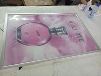 Cadre d'affiche rétroéclairé en aluminium éclairé de 24 * 36 pouces, boîte à lumière LED, cadre photo publicitaire pour films