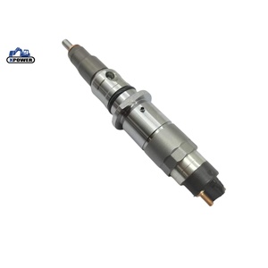 4D107E หัวฉีดน้ำมันเชื้อเพลิงเครื่องยนต์ดีเซล6D107E-1หัวฉีด PC200-8 PC220-8 PC200LC-8 PC220LC-8อะไหล่รถขุด6754113011 - Product Image 1