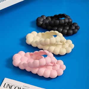 Tongs de plage décontractées d'été pour femmes Sandales tongs antidérapantes EVA <span class=keywords><strong>Message</strong></span> bulle pantoufles pour hommes Lady - Product Image 2