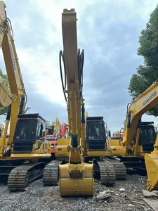 Excavatrice sur chenilles Komatsu PC220LC-8 d'origine japonaise de 22 tonnes à faible consommation et haute efficacité de travail, à vendre, pour travaux de construction - Product Image 3